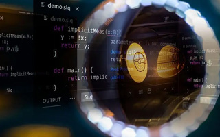 黄南 ,php声明和调用变量的符号是什么？